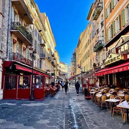 Un Havre De Paix Et De Calme En Plein Centre De Massena Nicea